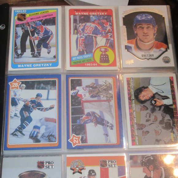 Wayne Gretzky Career Collection with Autograph inc Graded and Non-Graded Rare - Picture 7 of 10